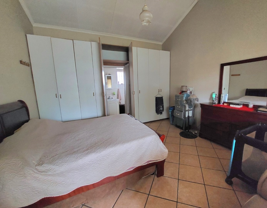 5 Bedroom Property for Sale in Brits North West